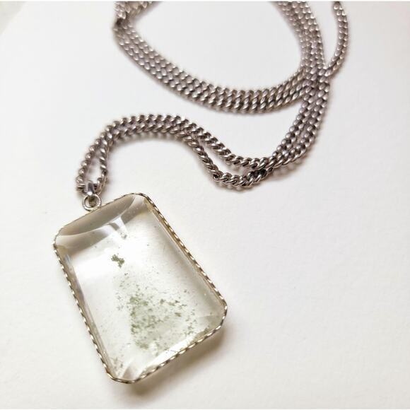 Sterling Silver Malachite Inclusion Pendant on Chain - Picture 3 of 7